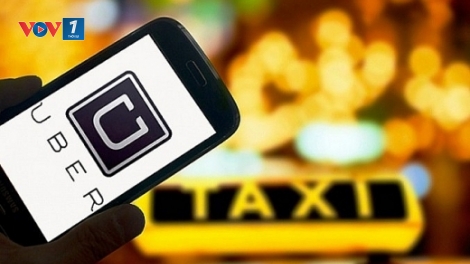 Cuộc chiến giữa taxi truyền thống và taxi Uber chưa có hồi kết (10/10/2017)