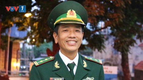 Người lính biên phòng nặng lòng với đồng bào biên giới (23/11/2017)