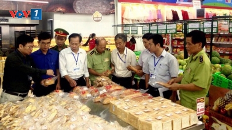 Xiết chặt quản lý An toàn vệ sinh thực phẩm dịp Tết (26/12/2017)