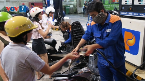 Tăng thuế môi trường xăng dầu sẽ tác động mạnh đến nền kinh tế (17/02/2017)