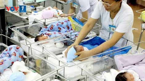 Báo động mất cân bằng giới tính khi sinh (10/3/2017)