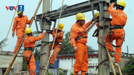 Tổng công ty Điện lực miền Bắc triển khai nhiều giải pháp đảm bảo cung cấp điện ổn định mùa nắng nóng 2017 (13/4/2017)