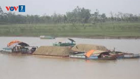 Vì sao cát tặc vẫn lộng hành ở Nghệ An (29/5/2017)