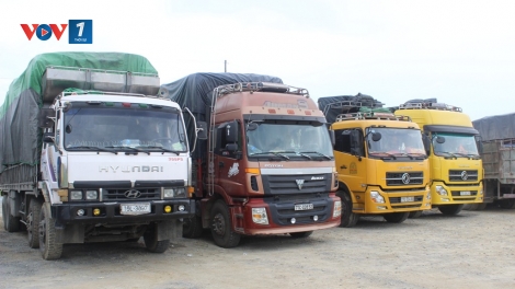 Cần làm gì để ngăn chặn hiệu quả tình trạng xe quá tải (24/5/2017)