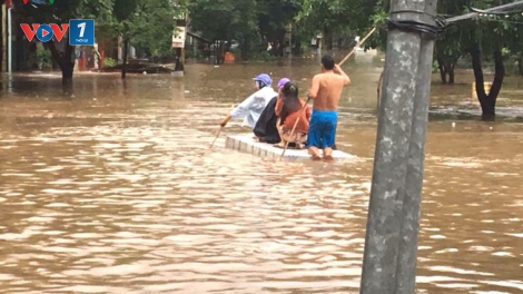 Mưa lớn kéo dài gây thiệt hại nặng nề tại các tỉnh miền núi phía Bắc (Thời sự đêm 10/7/2017)