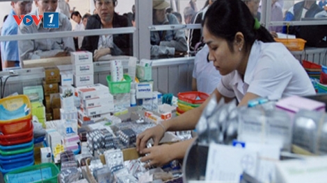 Loạn giá thuốc, người bệnh thiệt đủ đường (18/7/2017)
