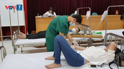 Cả nước có hơn 71.000 trường hợp mắc sốt xuất huyết, trong đó có 19 người chết (Thời sự đêm 09/8/2017)