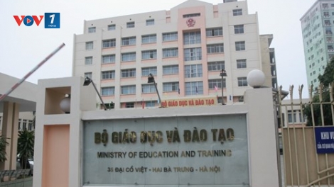 Bộ Giáo dục và Đào tạo khẳng định, từ năm sau sẽ có điểm sàn riêng đối với ngành sư phạm khi tuyển sinh (Thời sự đêm 16/8/2017)