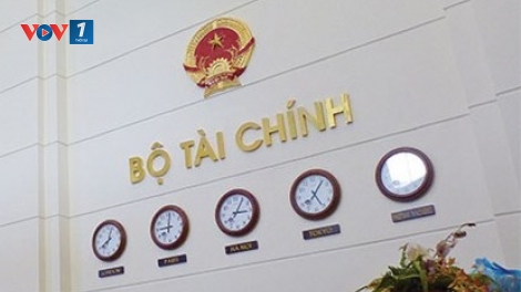 Đề xuất tăng thuế của Bộ Tài chính cần được cân nhắc kỹ lưỡng (24/8/2017)