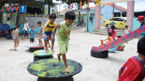 Sáng tạo sân chơi cho trẻ em thành phố  (12/9/2017)