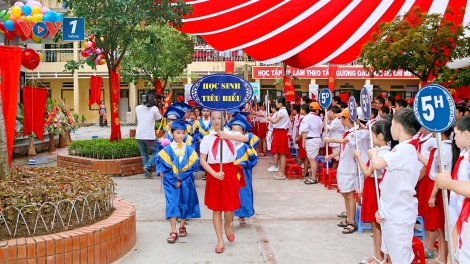 Để ngày khai giảng đúng là ngày hội của giáo viên và học sinh (05/9/2017)