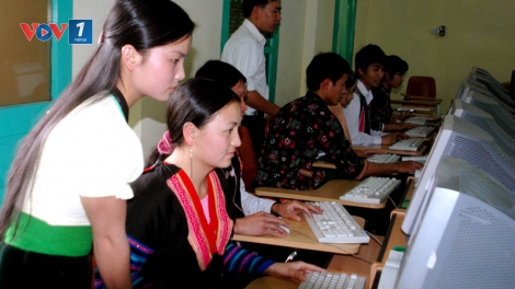 Chiến lược đào tạo và sử dụng cán bộ người dân tộc thiểu số: Cần đi vào thực chất (02/9/2017)