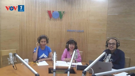 Trò chuyện với nhà văn Trang Hạ: Đàn bà chỉ dùng tình yêu có thể giữ được chồng? (20/10/2018)