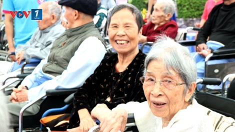 Toàn xã hội chung tay chăm sóc người cao tuổi (1/10/2018)