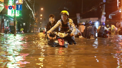 Vì sao Thành phố Hồ Chí Minh không bớt ngập (8/10/2018)