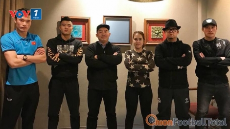 Việc khai thác và sử dụng hình ảnh của các cầu thủ bên ngoài sân bóng không phải là mới lạ trên thế giới nhưng đang đặt ra nhiều vấn đề bất hợp lý tại Việt Nam (5/2/2018)