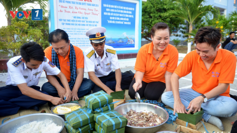Mùa Xuân đến sớm trên vùng biển đảo Tây Nam (07/02/2018)
