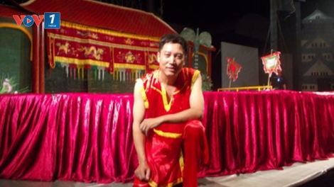 Nghệ nhân độc diễn rối nước Phan Thanh Liêm và câu chuyện tiếp cận gần hơn với khán giả trẻ. (07/02/2018)