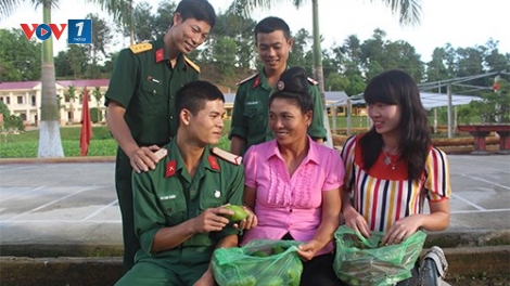 Hậu phương và người chiến sỹ (21/4/2018)