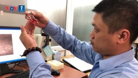Trò chuyện bác sĩ Nguyễn Hữu Hoàng giám đốc Ngân hàng Mắt, Bệnh viện Mắt Trung ương về chương trình truyền thông vận động người dân hiến tặng giác mạc. (1/5/2018)