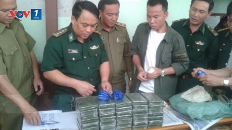 Cam go cuộc chiến với tội phạm ma túy ở vùng biên Nghệ An (14/5/2018)