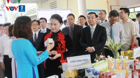 Lực đẩy cho nghiên cứu cơ bản ở Việt Nam (18/5/2018)