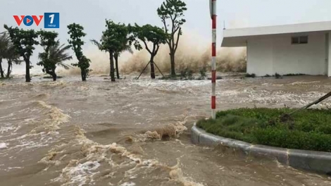 Vì sao ngày càng có nhiều cơn bão với cường độ mạnh? (19/9/2018)