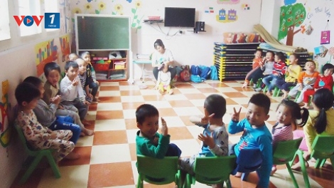 Tình trạng thiếu nhà trẻ tại các khu công nghiệp - khu chế xuất và những hệ lụy (3/9/2018)