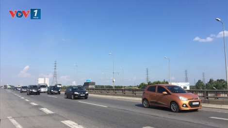 Vững tay lái, trọn niềm vui: Thuê xe tự lái, chú ý điều gì để có hành trình an toàn (23/1/2019)