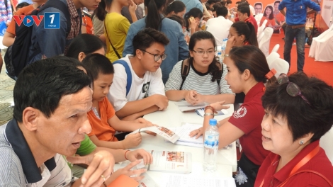 Tuyển sinh 2019: Ngành sư phạm có điểm sàn riêng, nhiều thách thức nhưng là cơ hội đổi mới toàn diện (29/1/2019)