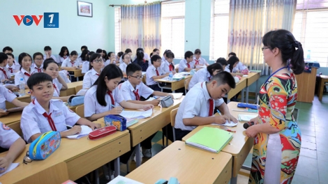 Chương trình giáo dục phổ thông mới: Liệu có thực sự giảm tải? (8/1/2019)