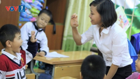 Văn hóa ứng xử học đường: Giảng dạy môn đạo đức, giáo dục công dân thế nào cho hiệu quả (29/10/2019)