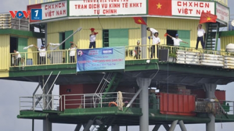 Gặp gỡ Thiếu tá Bùi Duy Thịnh, cánh chim đầu đàn trong phong trào nghiên cứu khoa học Viện kỹ thuật Hải Quân (9/11/2019)