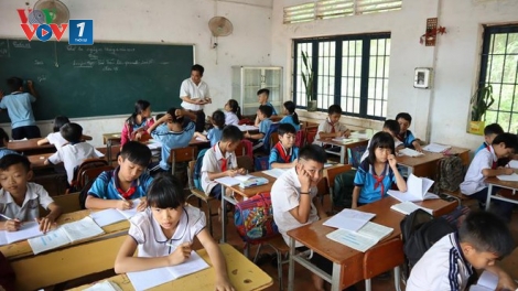 Bài cuối " Gỡ khó bằng cách nào?" trong loạt phóng sự "Tinh giản biên chế ngành giáo dục" (31/12/2019)