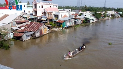 Loạt bài “Ứng phó với thách thức an ninh nguồn nước ở ĐBSCL” – Bài 2 nhan đề “Sống chung với những bất thường” (17/12/2019)