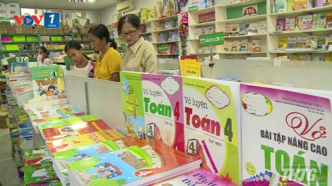 Chương trình giáo dục phổ thông mới: Băn khoăn một hay nhiều bộ sách giáo khoa? (12/3/2019)