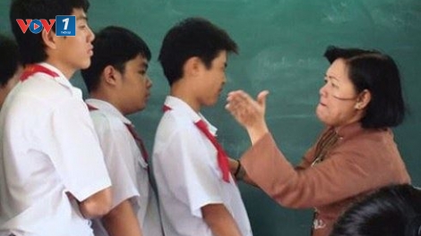 Hiện tượng giáo viên vi phạm đạo đức nhà giáo: Nhìn nhận sao cho đúng? (11/3/2019)
