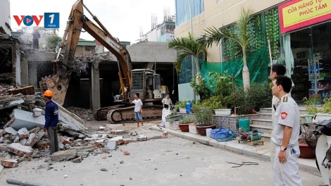 Hà Nội xử lý cán bộ liên quan đến vi phạm trật tự xây dựng: Liệu có đang giơ cao đánh khẽ? (27/3/2019)