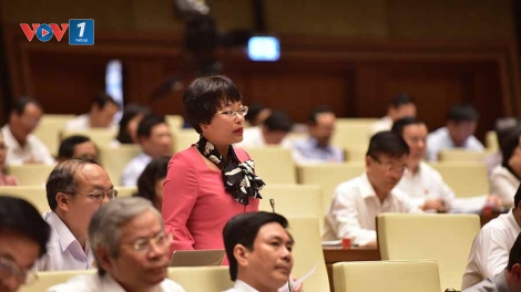 Đại biểu quốc hội đóng góp ý kiến vào Dự án luật kiến trúc (1/4/2019)