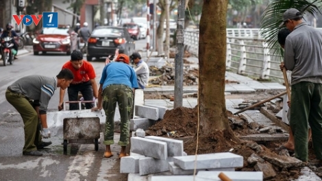 Gần 300 tuyến phố ở Hà Nội sẽ cải tạo vỉa hè: Thực hiện thế nào cho tiết kiệm, hiệu quả? (15/4/2019)