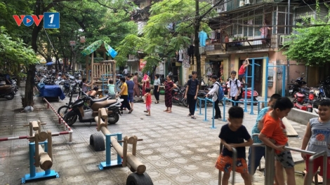 Sân chơi cho trẻ: Đến hè lại lo (8/6/2019)