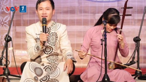 Nghệ sĩ Nguyễn Quang Long và hành trình đưa hát Xẩm vào đời sống (1/1/2020)