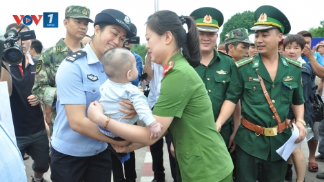 Giải pháp nào ngăn chặn tình trạng mua bán người qua biên giới? (10/1/2020)