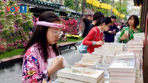 Khai mạc Phố sách Xuân Canh Tý tại Hà Nội (27/1/2020)