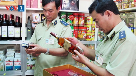 Chống buôn lậu và gian lận thương mại dịp Tết (9/1/2020)