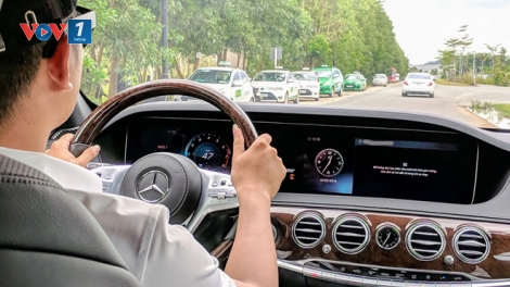 Vững tay lái, trọn niềm vui: Lưu ý khi tự chạy xe đường xa về quê ăn Tết (22/1/2020)