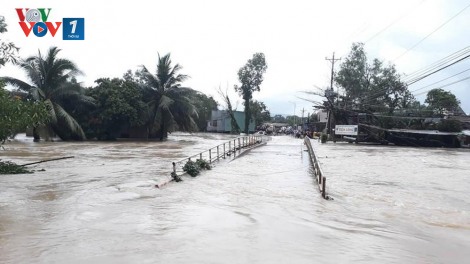 Hậu Giang: Người dân lao đao trong mưa bão, nước ngập (26/10/2020)