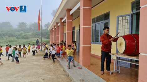 Cơ chế chính sách dành cho giáo viên vùng khó khăn: Thay lời tôn vinh (20/11/2020)