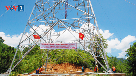 Nỗ lực hoàn thành Đường dây 500kV mạch 3 - Công trình trọng điểm chào mừng Đại hội Đảng XIII (25/12/2020)