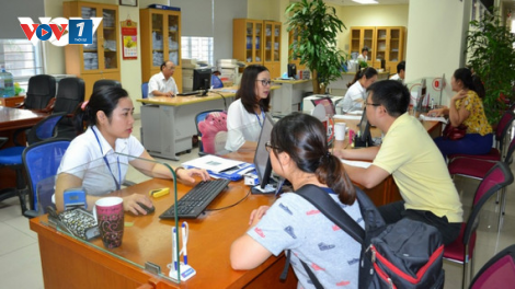Nhiều chủ tài khoản ngân hàng hoang mang trước yêu cầu của ngành thuế (3/12/2020)